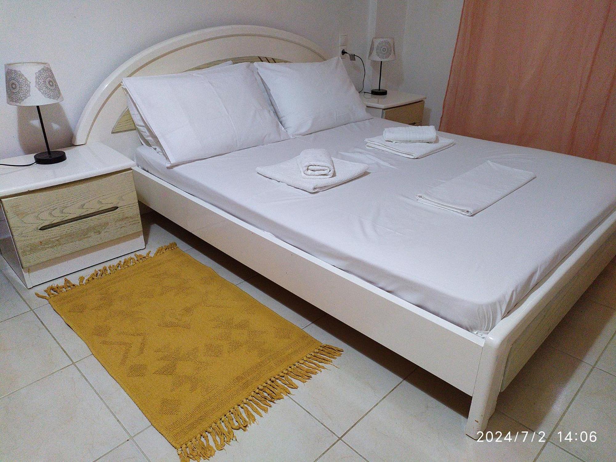 Georgia'S Family Apartment Candia Esterno foto